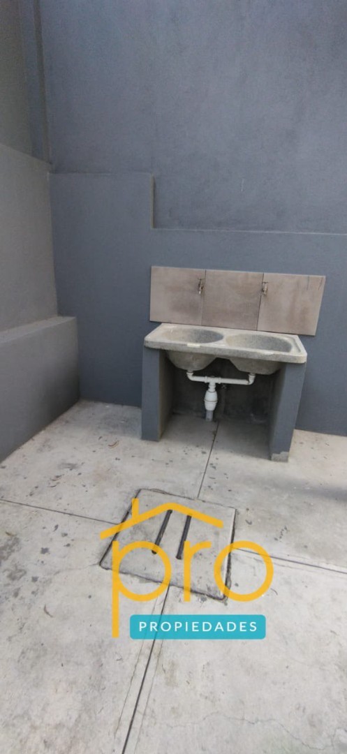 Departamento en Alto Irpavi en La Paz 3 dormitorios 4 baños 1 parqueos Foto 3