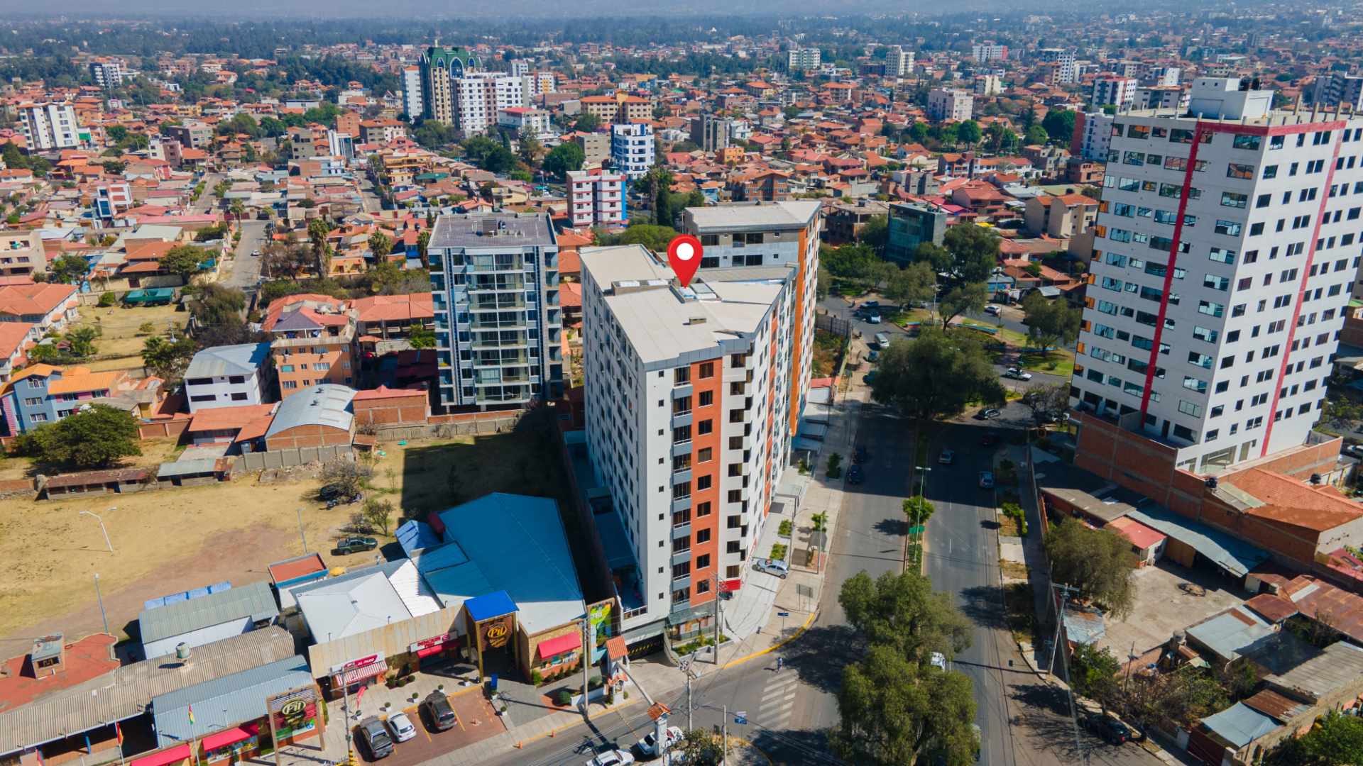 Departamento en Sarco en Cochabamba 4 dormitorios 3 baños 2 parqueos Foto 20