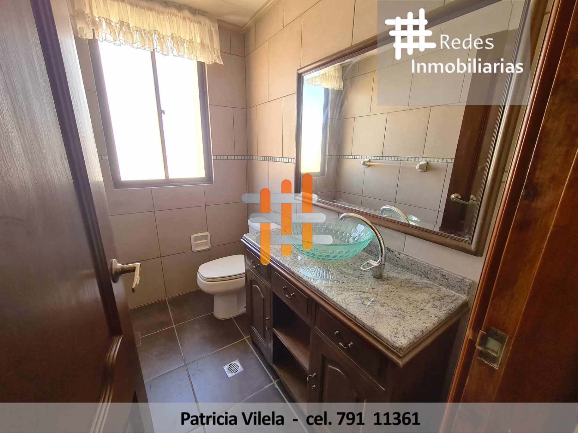 Departamento en Achumani en La Paz 4 dormitorios 4 baños 2 parqueos Foto 16