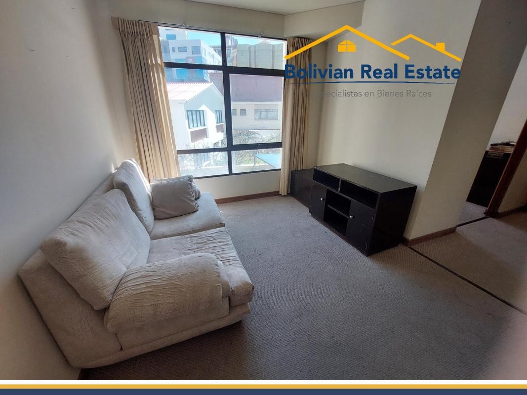 Departamento en AlquilerCALACOTO, BONITO DEPARTAMENTO EN ALQUILER CERCA AL COLEGIO CALVERT 4 dormitorios 3 baños 1 parqueos Foto 6