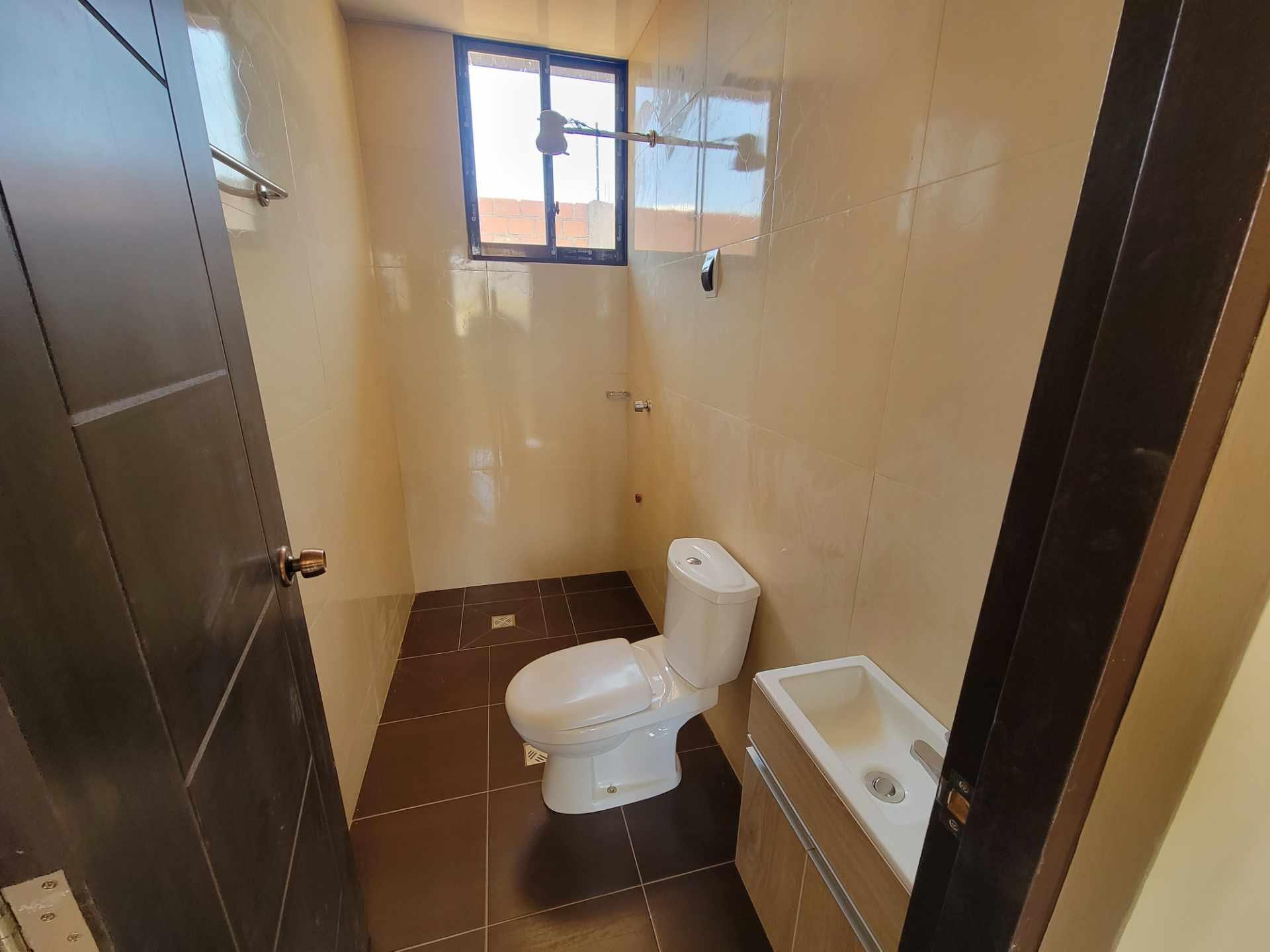 Casa AV. Del Abra Km 7, Urbanizacion Colinas Del Este sacaba Foto 13