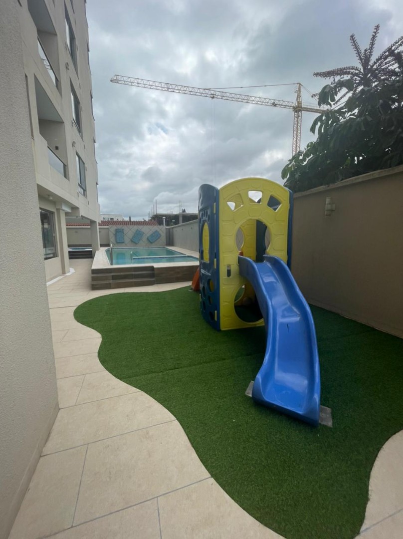 Departamento en Sirari en Santa Cruz de la Sierra 3 dormitorios 2 baños 1 parqueos Foto 17