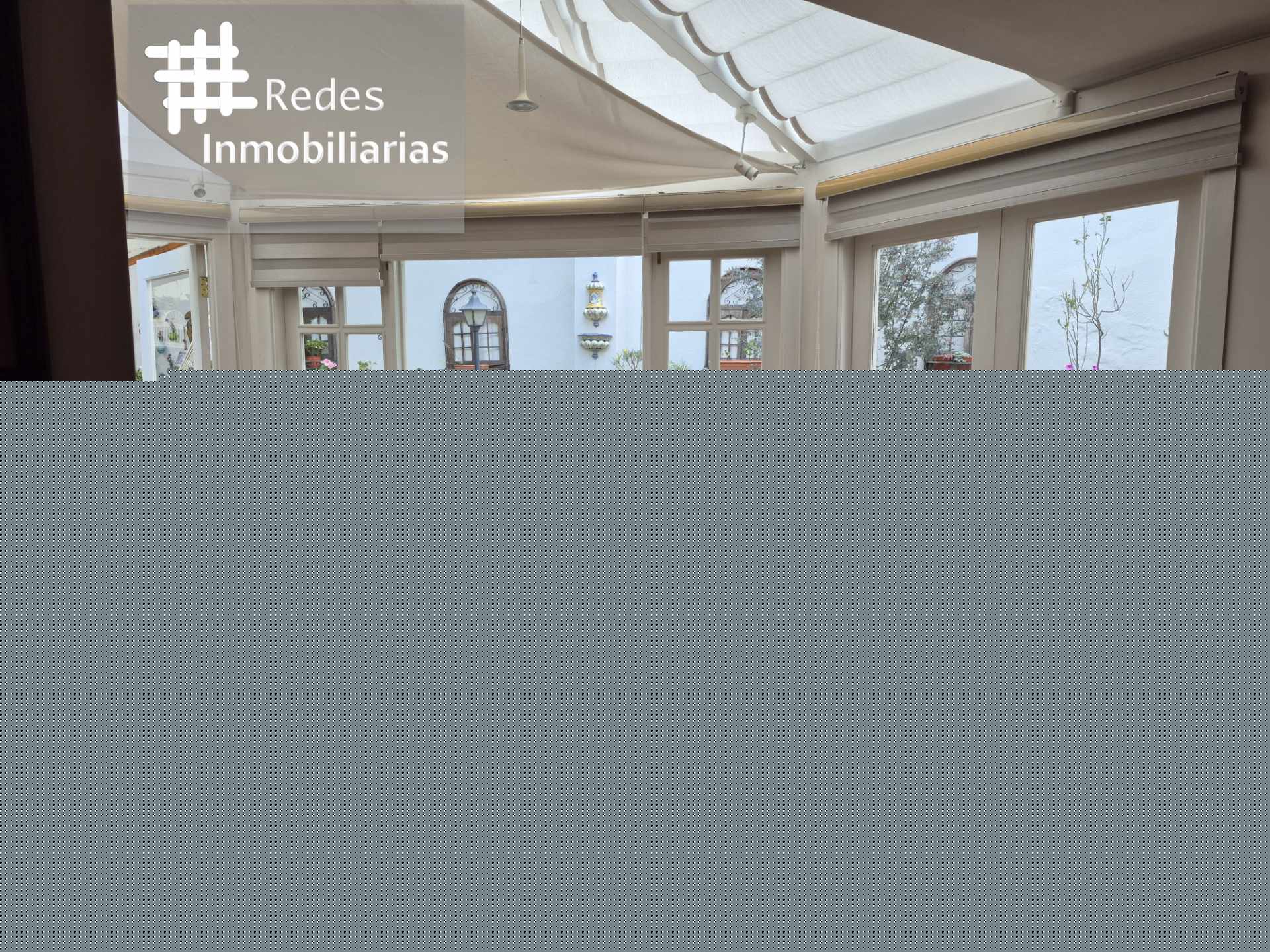 Casa en AlquilerPRECIOSA CASA EN ALQUILER EN ACHUMANI SUPER CENTRICA SEMI AMOBLADA   3 dormitorios 4 baños 2 parqueos Foto 19