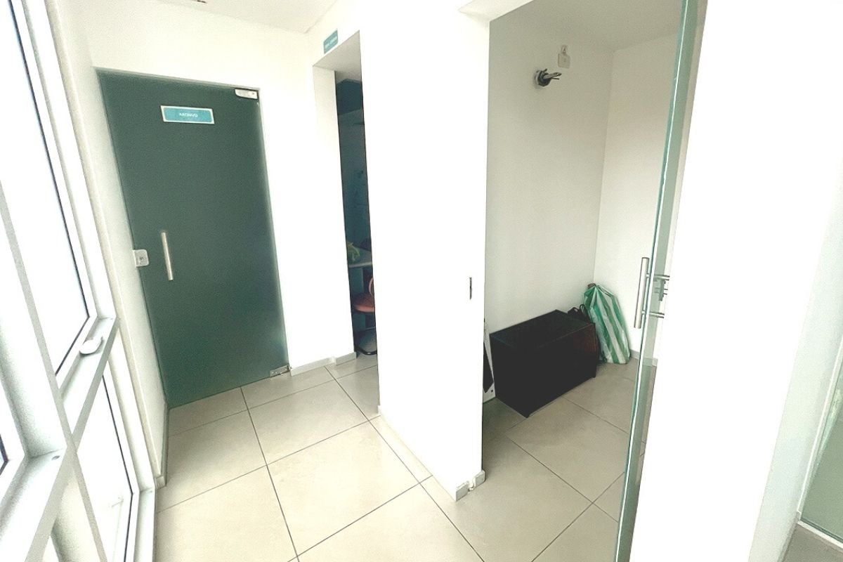 Oficina en VentaOFICINA EN VENTA - TORRE DUO (EQUIPETROL) Foto 7