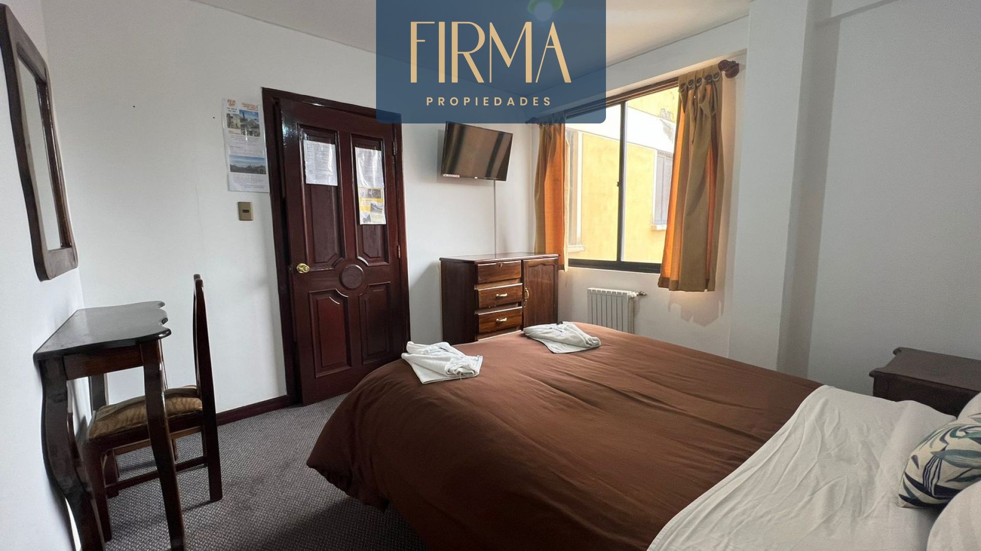 Edificio en VentaEDIFICIO/HOTEL CON LOCALES EN VENTA EN LA AV. ILLAMPU 10 dormitorios 10 baños 4 parqueos Foto 24