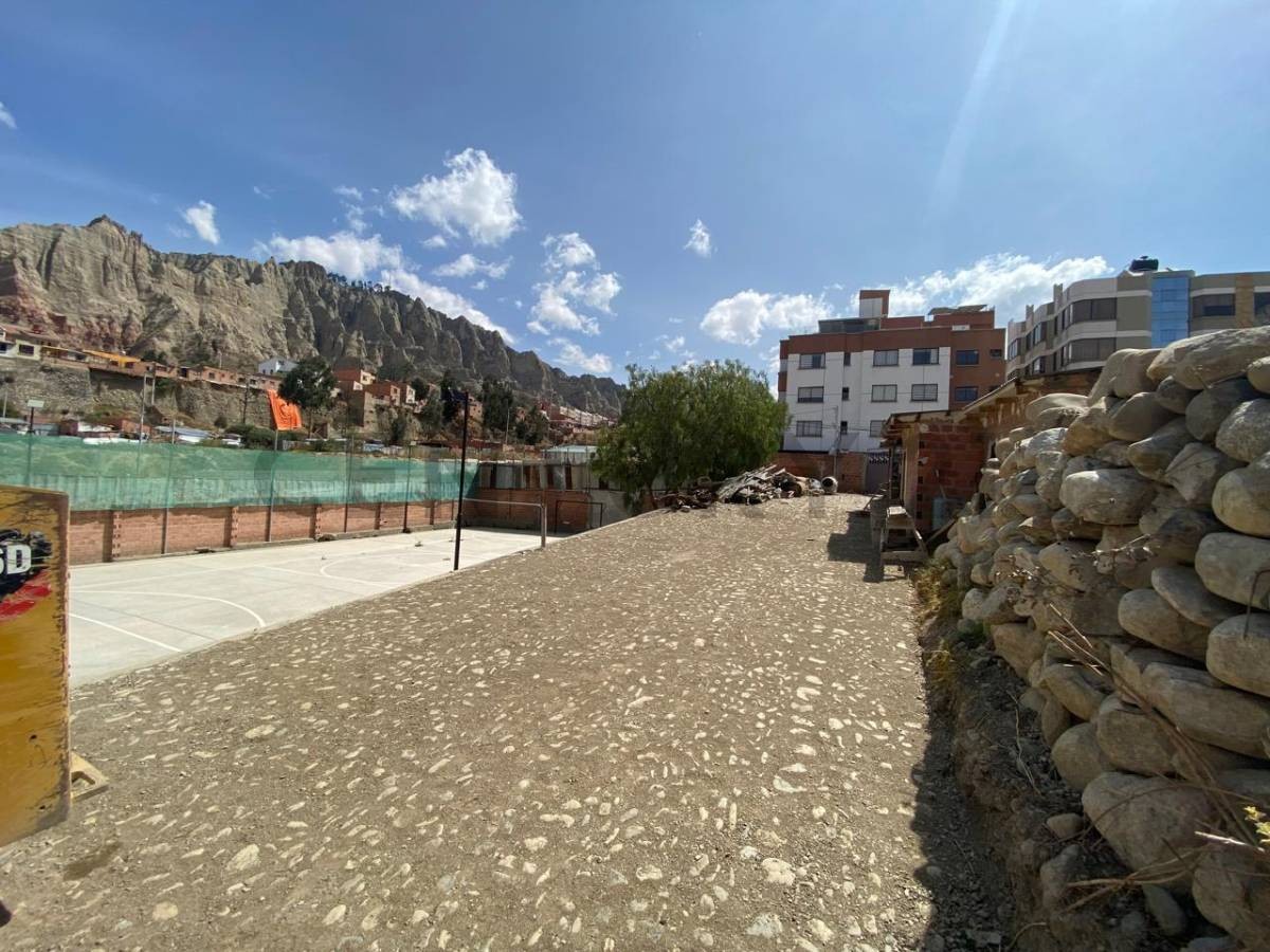 Terreno en VentaIRPAVI AV. COSTANERA CALLE 11    Foto 3