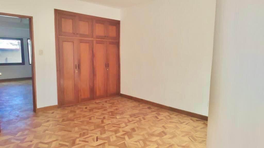 Departamento en AnticréticoBonito departamento en ANTICRETICO COTA COTA CALLE 35 2 dormitorios 1 baños 1 parqueos Foto 3