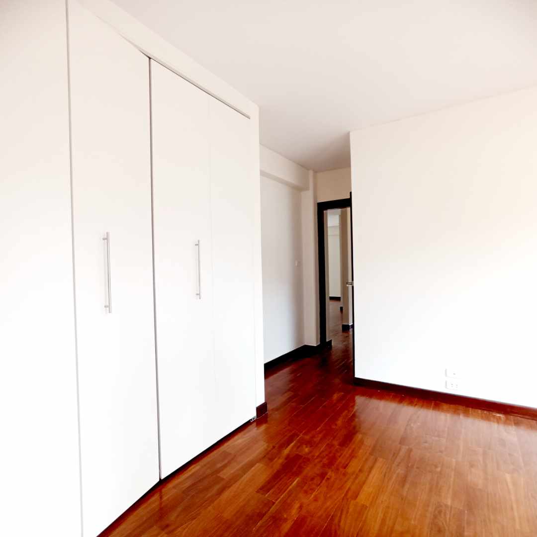 En Alquiler a Bs 3,500 Foto 25