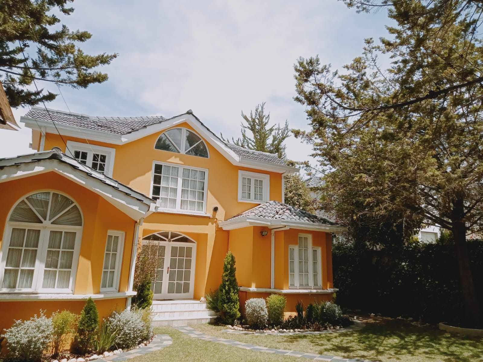 Casa en San Alberto en La Paz 4 dormitorios 6 baños 2 parqueos Foto 7