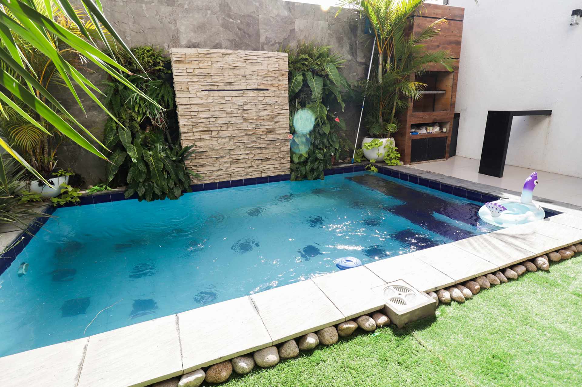 Casa en Entre 6to y 7mo anillo Norte en Santa Cruz de la Sierra 3 dormitorios 2 baños 2 parqueos Foto 3