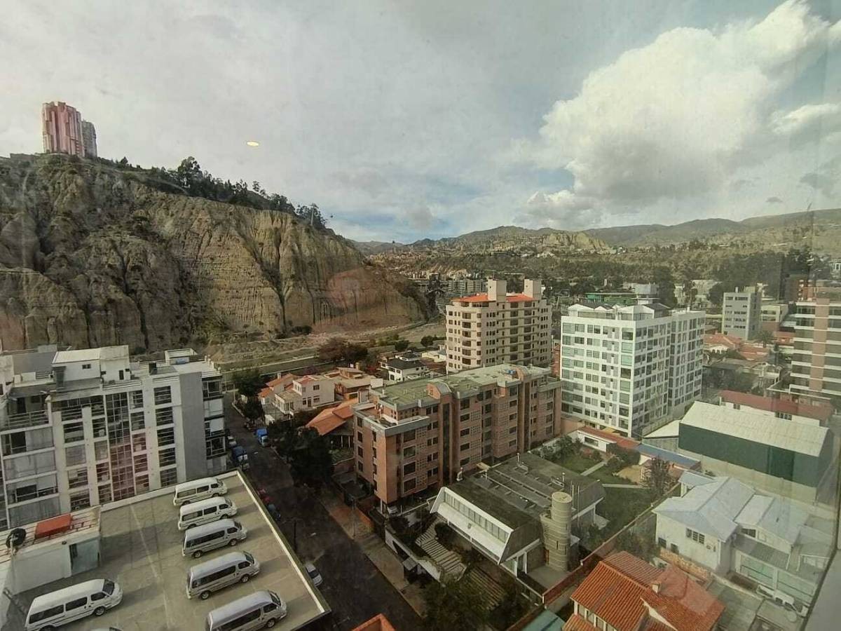 En Alquiler a Bs 3,500 Foto 10