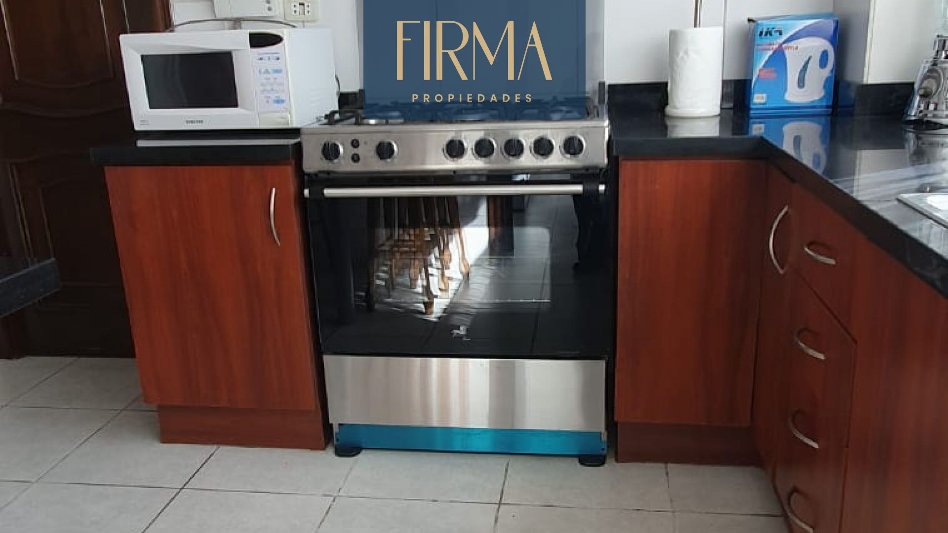 Departamento en AlquilerDEPARTAMENTO EN ALQUILER, CALACOTO 3 dormitorios 4 baños 1 parqueos Foto 8