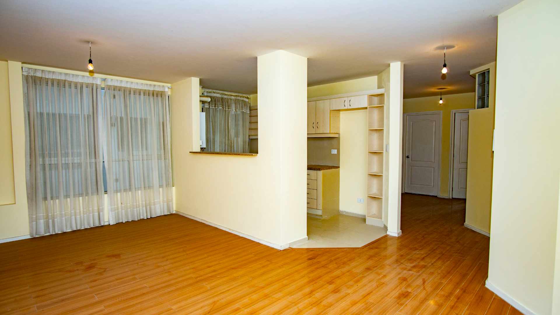 Departamento en Sarco en Cochabamba 3 dormitorios 2 baños 1 parqueos Foto 3