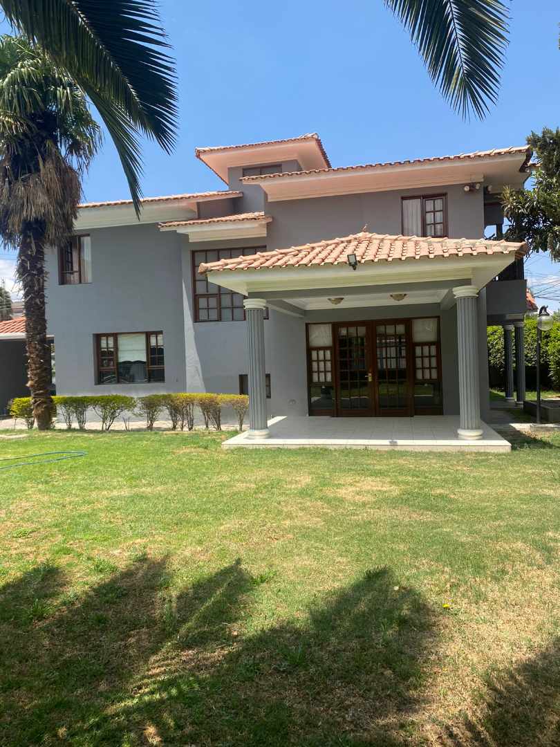 En Alquiler a Bs 15,000 Foto 1