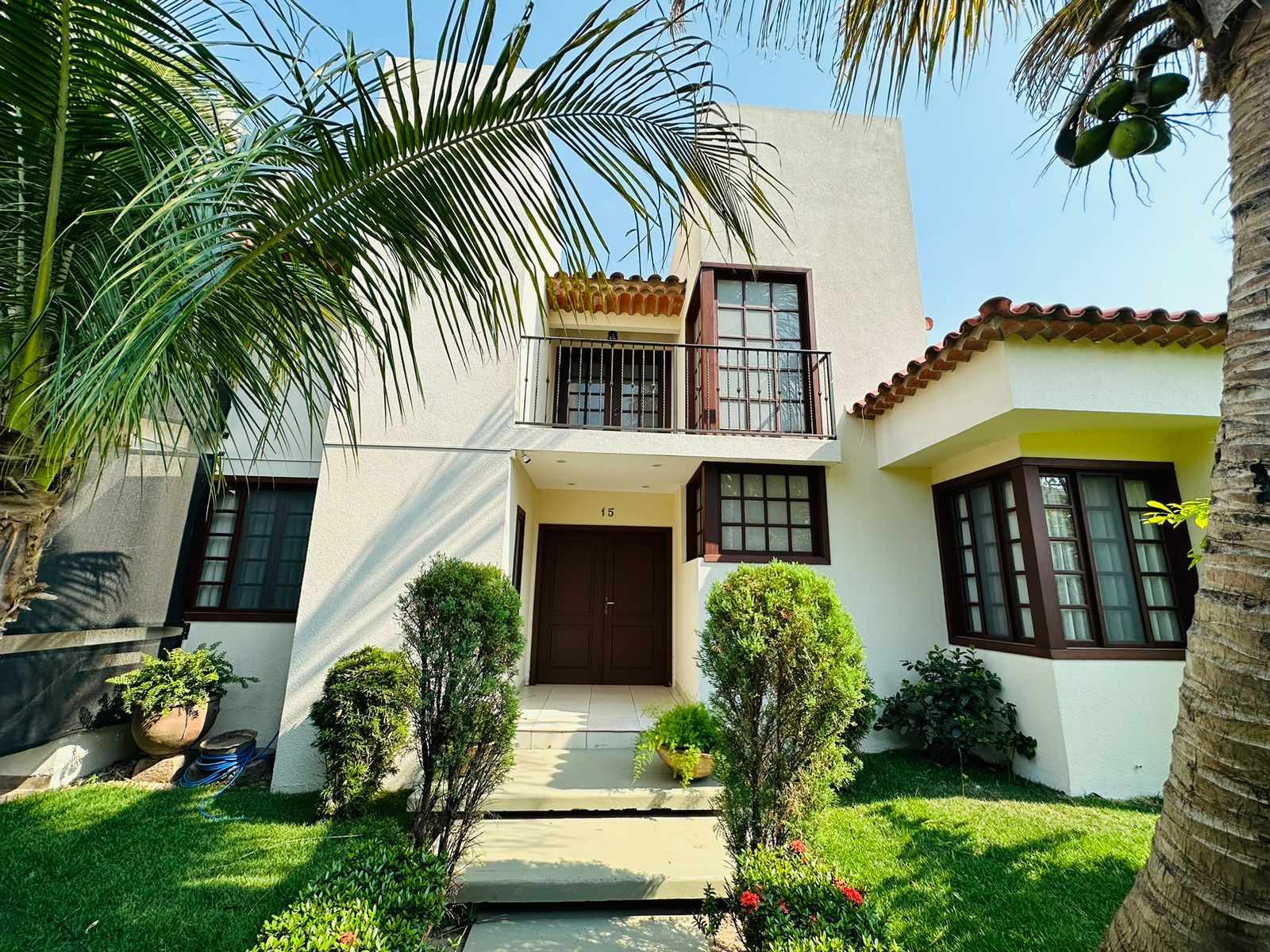 En Alquiler a $us 2,700 Foto 26