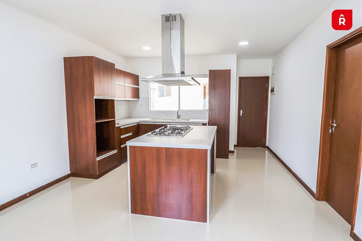 Casa Casa en Condominio cerrado LA COLINA Foto 6