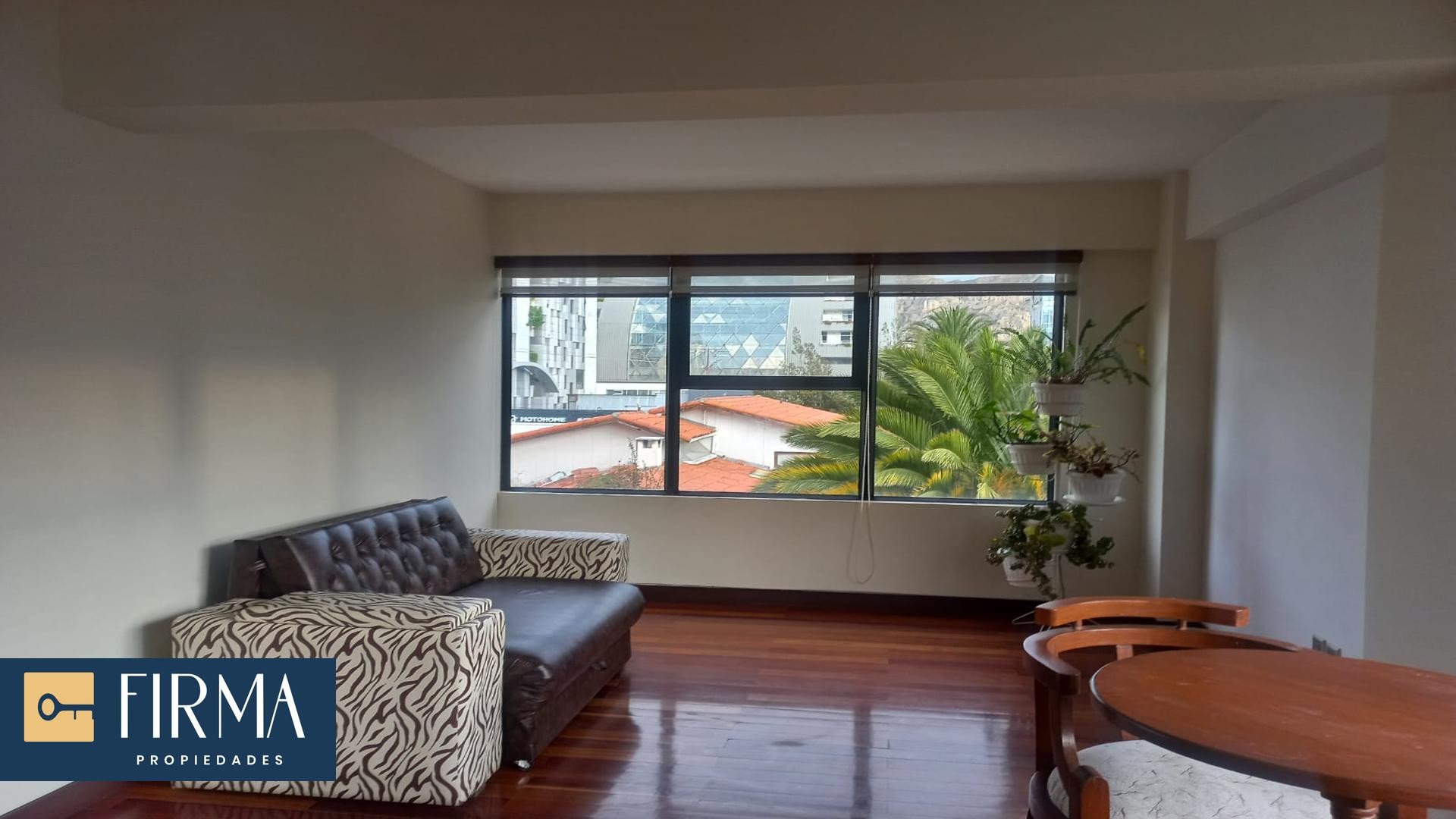 Departamento en Alquiler DEPARTAMENTO EN AQUILER AMPLIO AMOBLADO Y TOTALMENTE EQUIPADO EN CALACOTO 3 dormitorios 3 baños 1 parqueos Foto 11