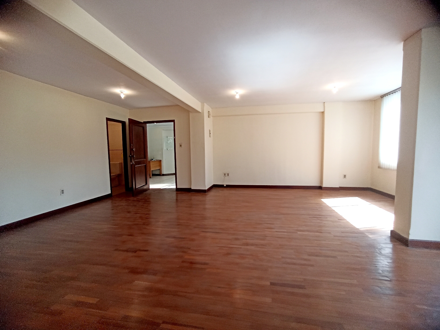 Oficina en VentaObrajes  1 dormitorios 1 baños  Foto 11