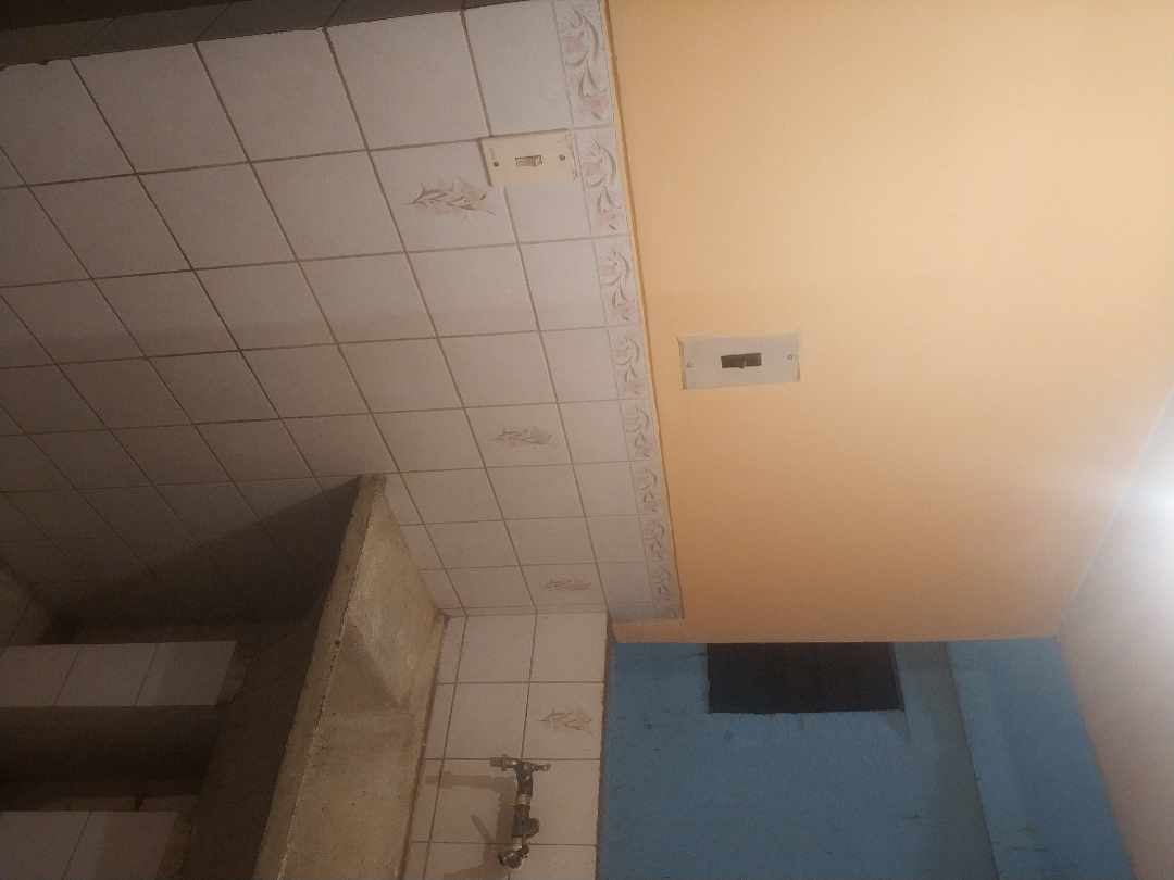 Departamento en VentaMiraflores, Avenida Busch Nº 1173 a pasos de la parada del Teleferico Blanco (Monumento Busch)  3 dormitorios 3 baños 1 parqueos Foto 7