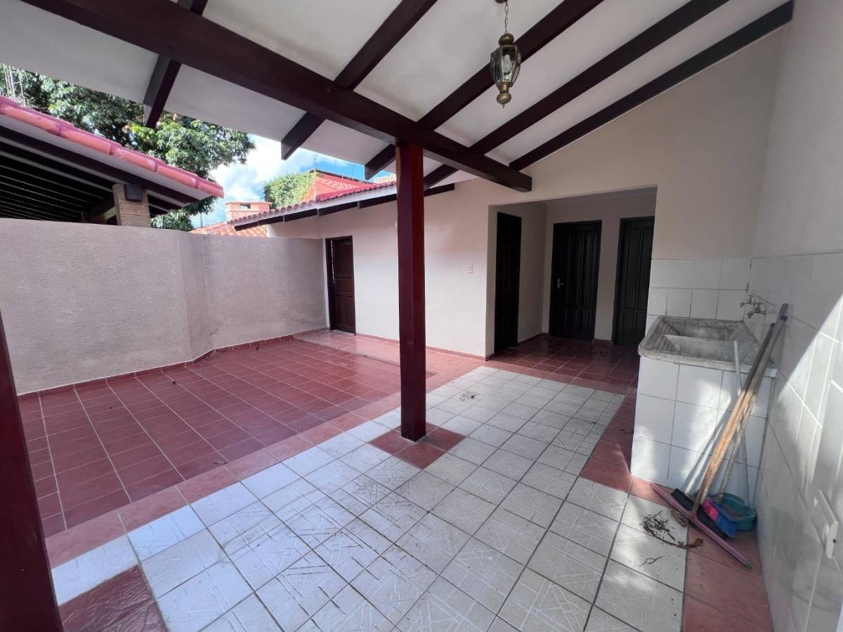 Casa en VentaAv Santos Dumont 3er anillo Foto 11