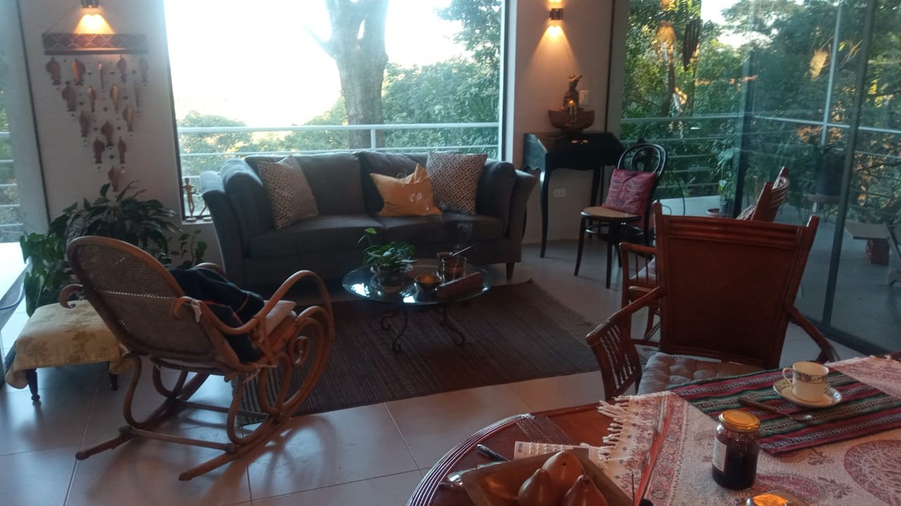 Casa en VentaHERMOSA CASA  de 170m2 construidos en 1280m2 de terreno en  PORONGO Foto 30