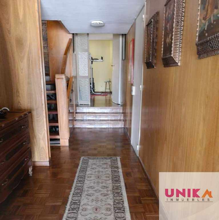 Departamento en Sopocachi en La Paz 3 dormitorios 4 baños 1 parqueos Foto 2