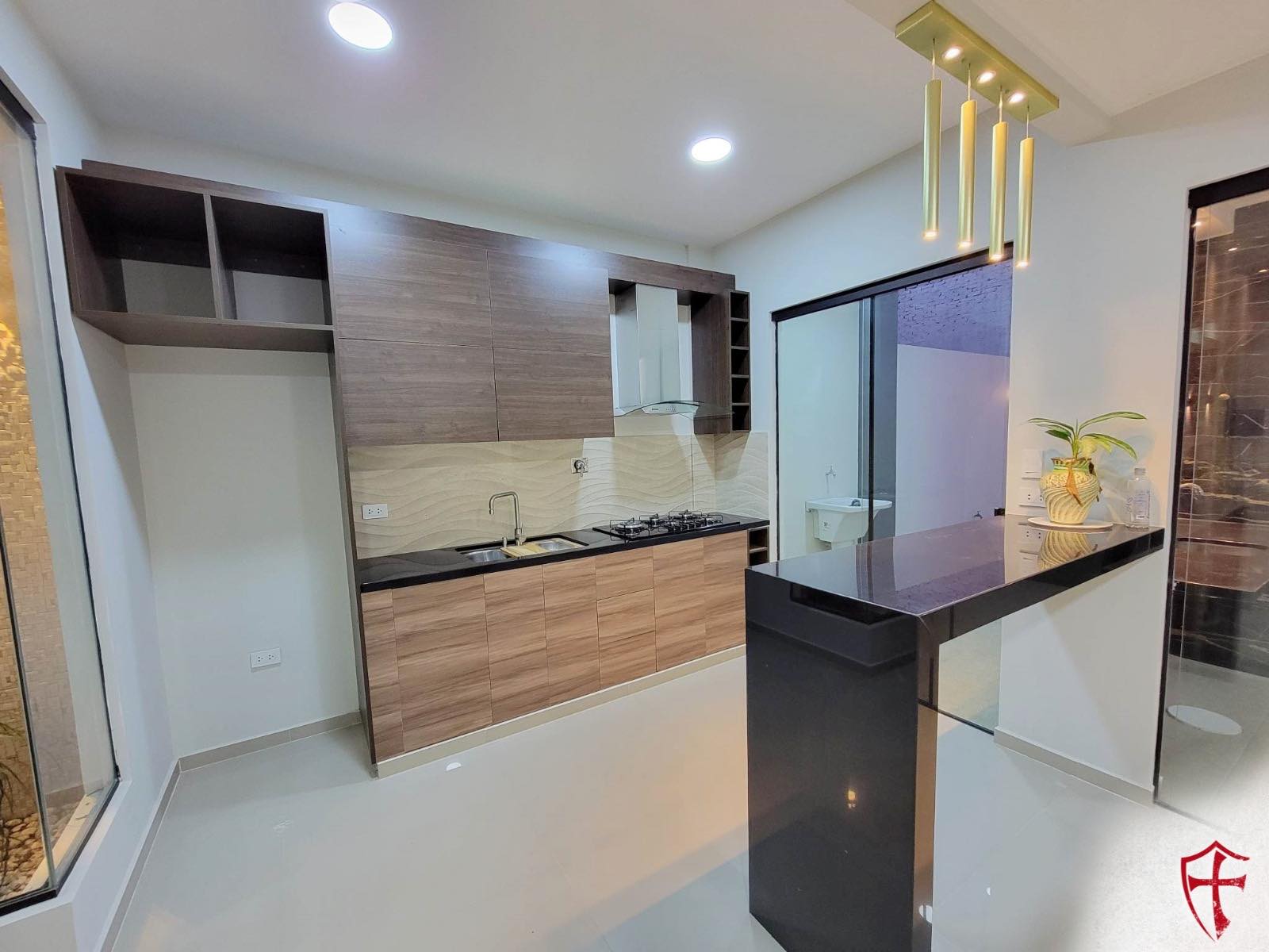 Casa en Entre 3er y 4to anillo Oeste en Santa Cruz de la Sierra 3 dormitorios 3 baños 2 parqueos Foto 12