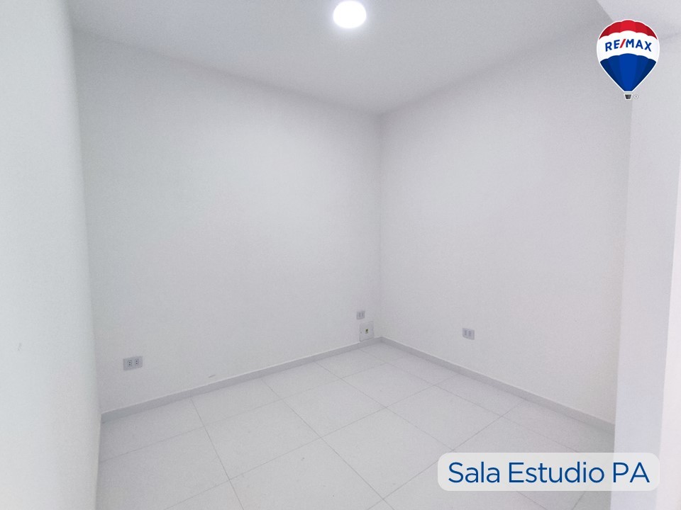 Casa en VentaZona Norte, 7mo Anillo. 4 dormitorios 3 baños 2 parqueos Foto 15
