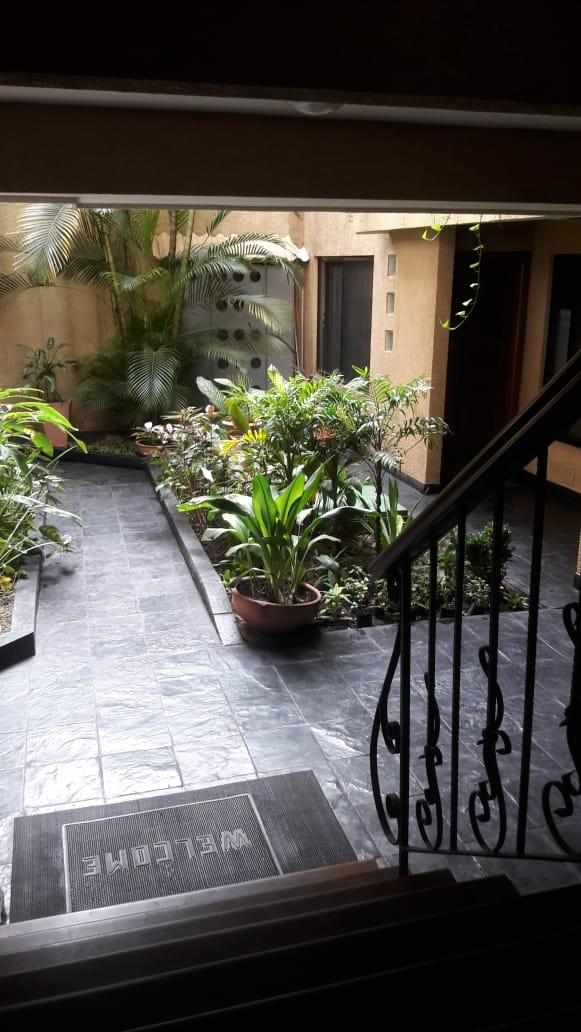 Edificio en VentaAv Piraí 5to anillo 13 dormitorios 10 baños  Foto 4