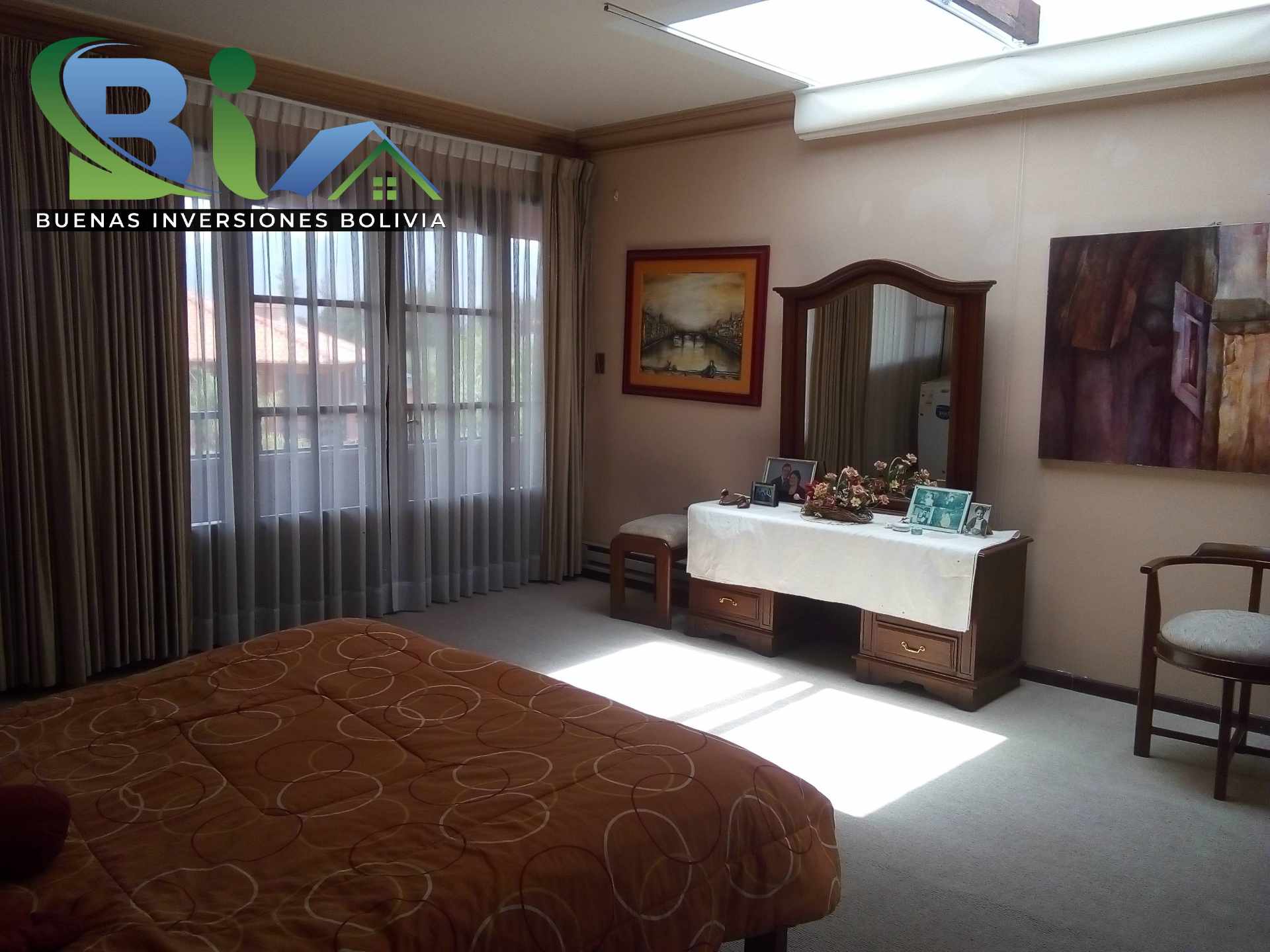 En Alquiler a $us 1,280 Foto 38