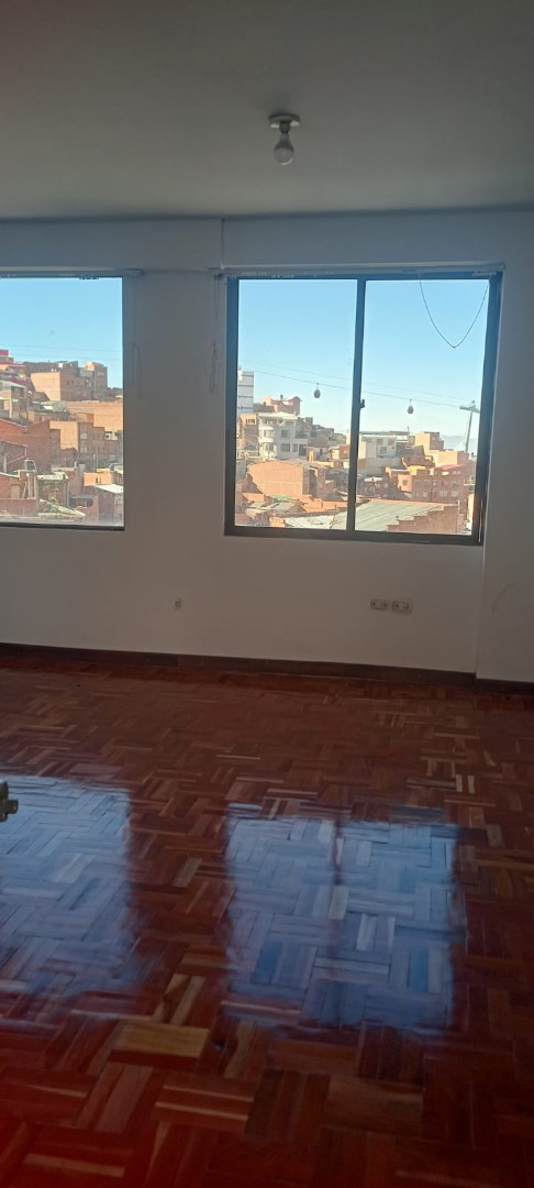 En Alquiler a Bs 1,800 Foto 3