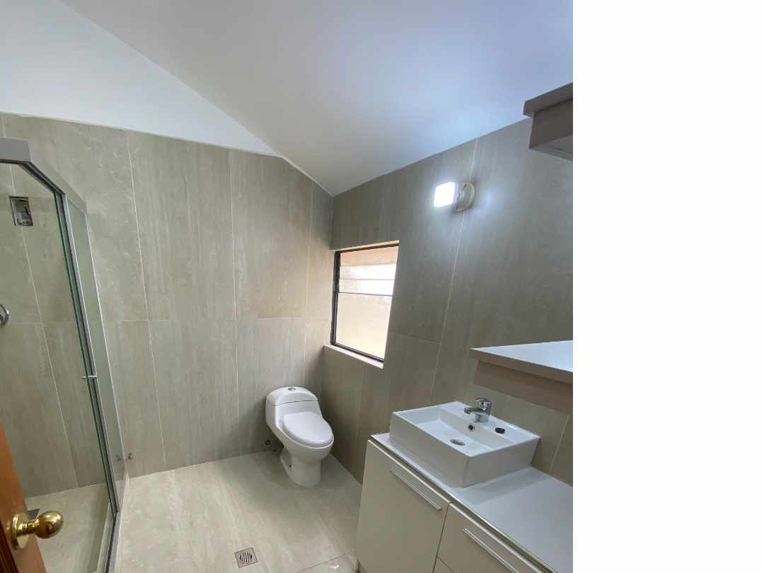 En Venta a $us 105,000 Foto 8