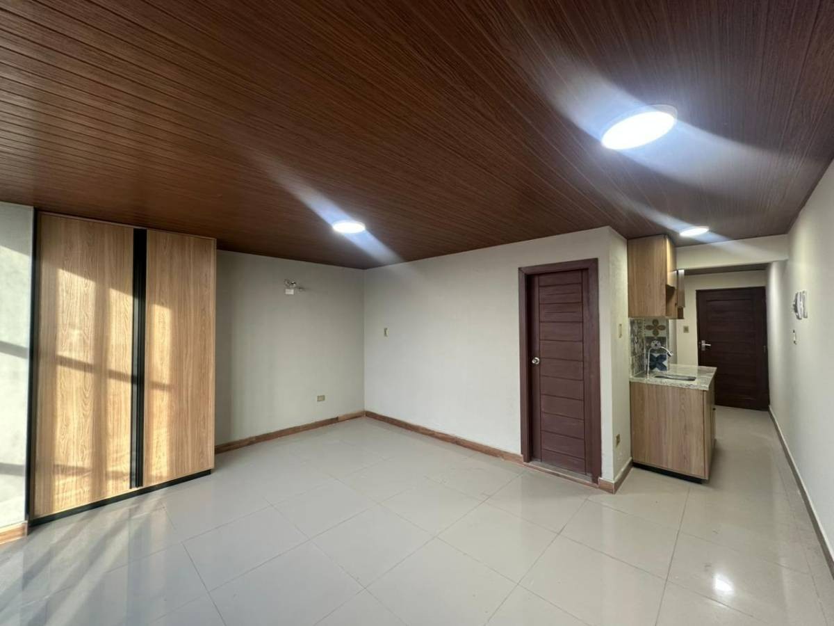 En Alquiler a Bs 2,100 Foto 3