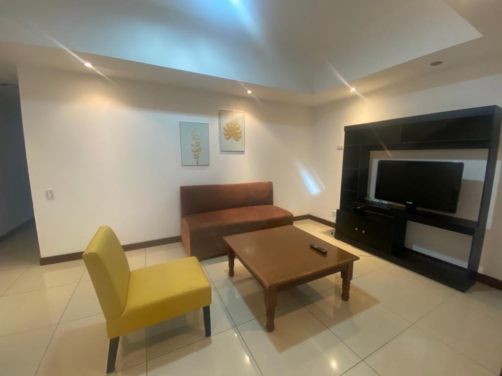 Departamento en VentaAVENIDA BENI ENTRE 2DO Y 3ER ANILLO CONDOMINIO IBIZA 2 dormitorios 2 baños 1 parqueos Foto 7