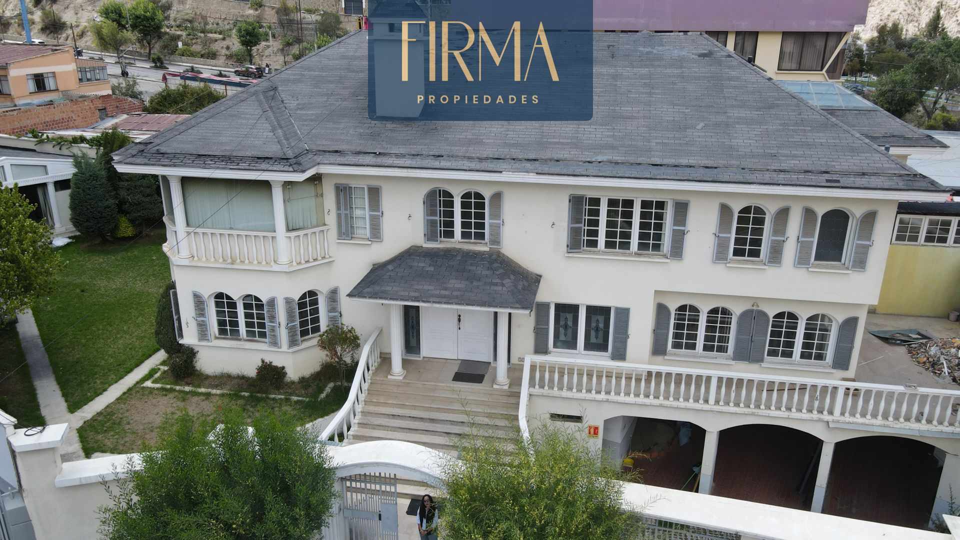 Casa en AnticréticoRESIDENCIA EN ANTICRETICO REGISTRABLE, CALACOTO Foto 3