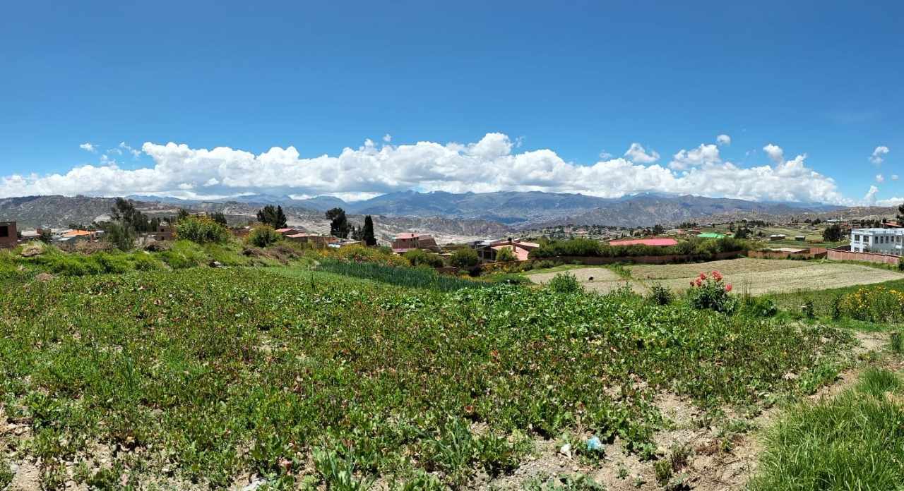 Terreno ACHOCALLA, a 1 cuadra de avenida principal Foto 1