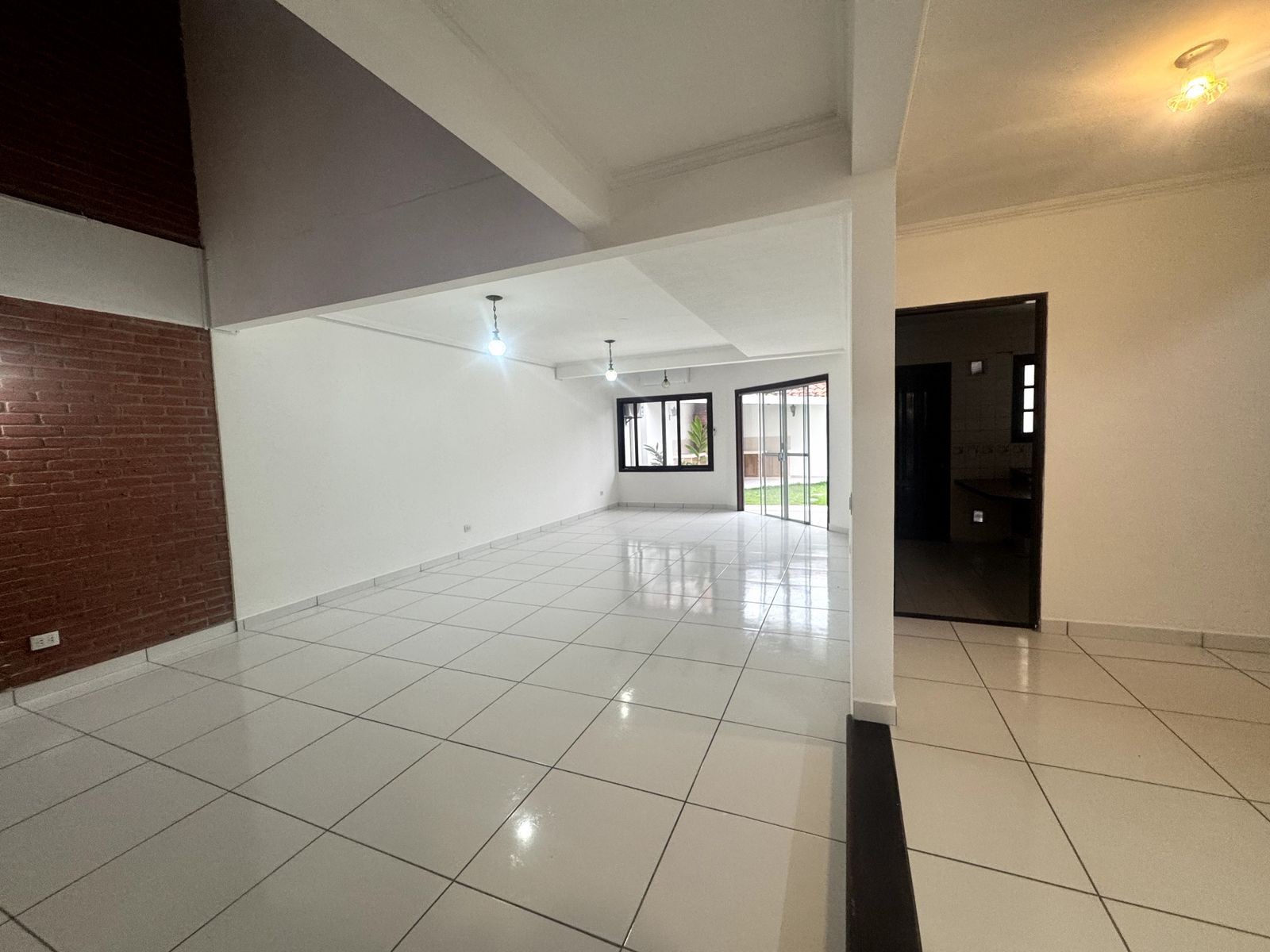Casa en VentaEQUIPETROL BARRIO SIRARI 3 dormitorios 3 baños 1 parqueos Foto 4