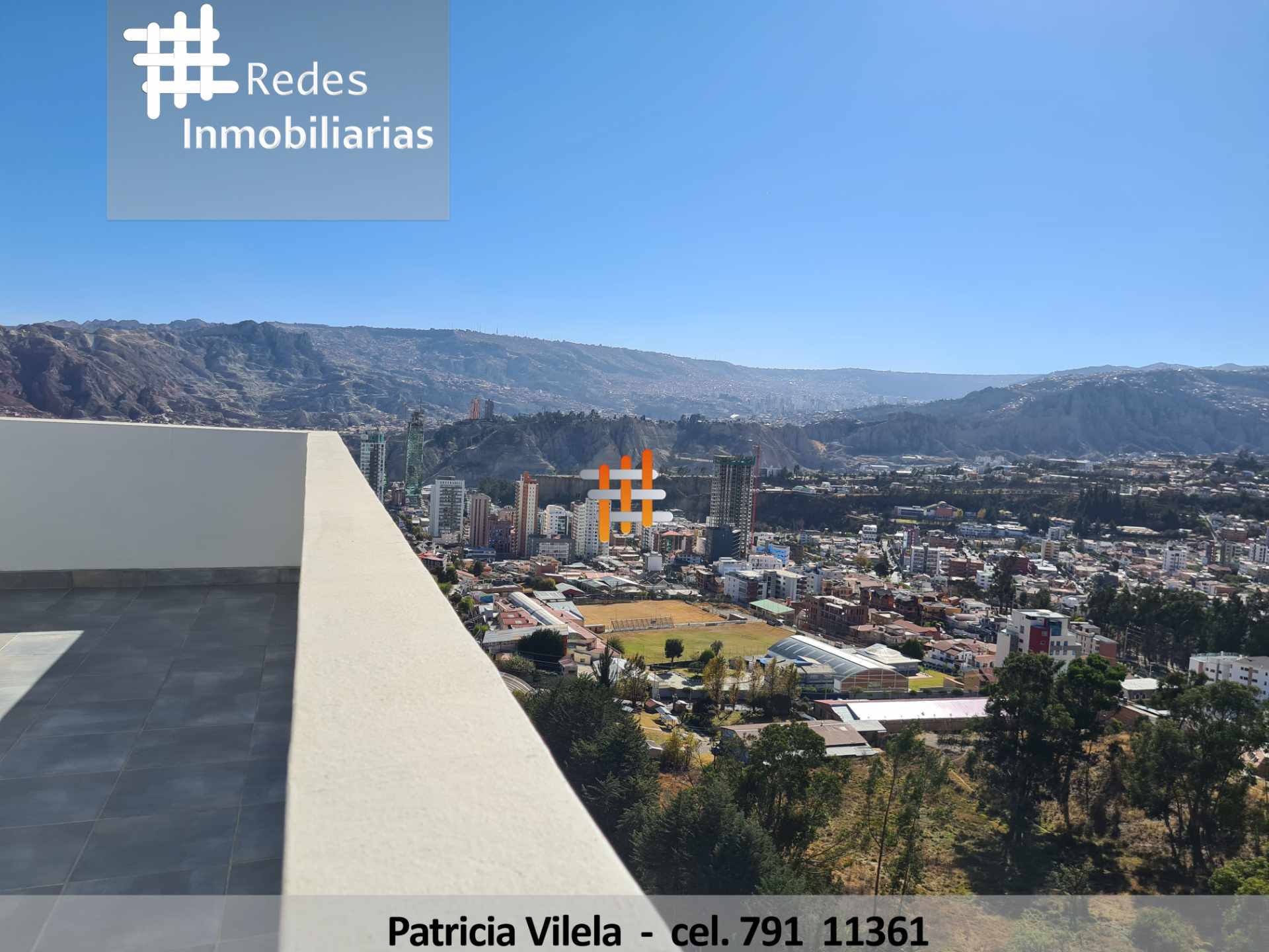 Departamento en Cota Cota en La Paz 3 dormitorios 6 baños 2 parqueos Foto 3