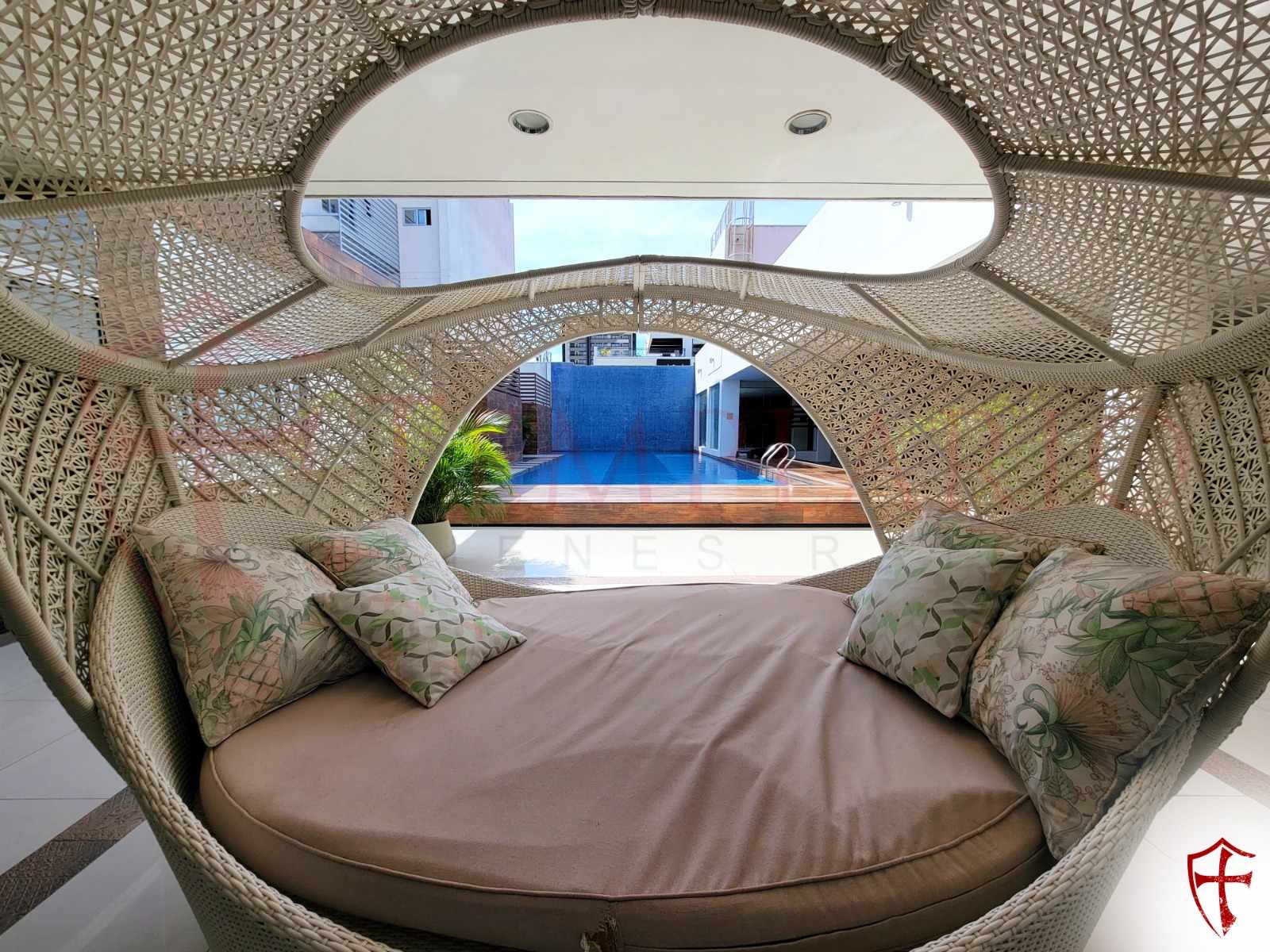 En Alquiler a $us 3,500 Foto 4