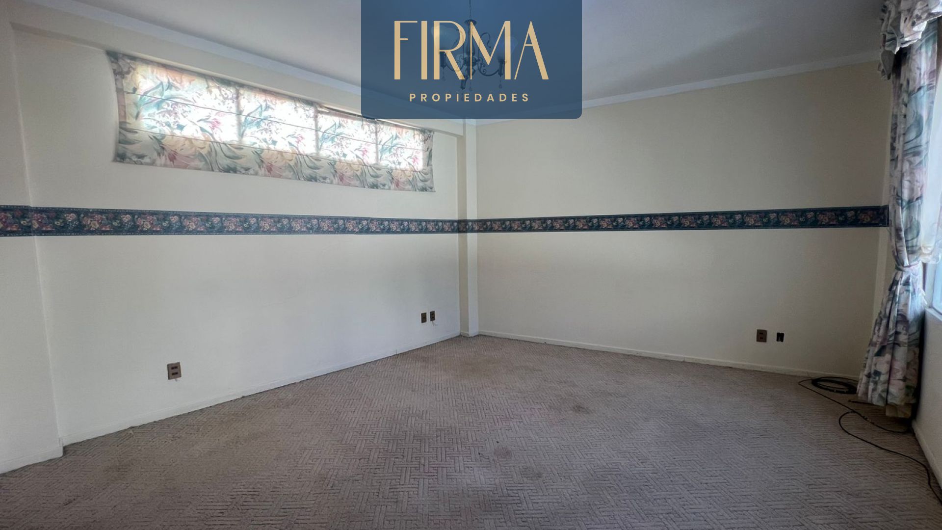 Departamento en AnticréticoDEPARTAMENTO DUPLEX EN ANTICRETICO EN COTA COTA 4 dormitorios 5 baños 1 parqueos Foto 14