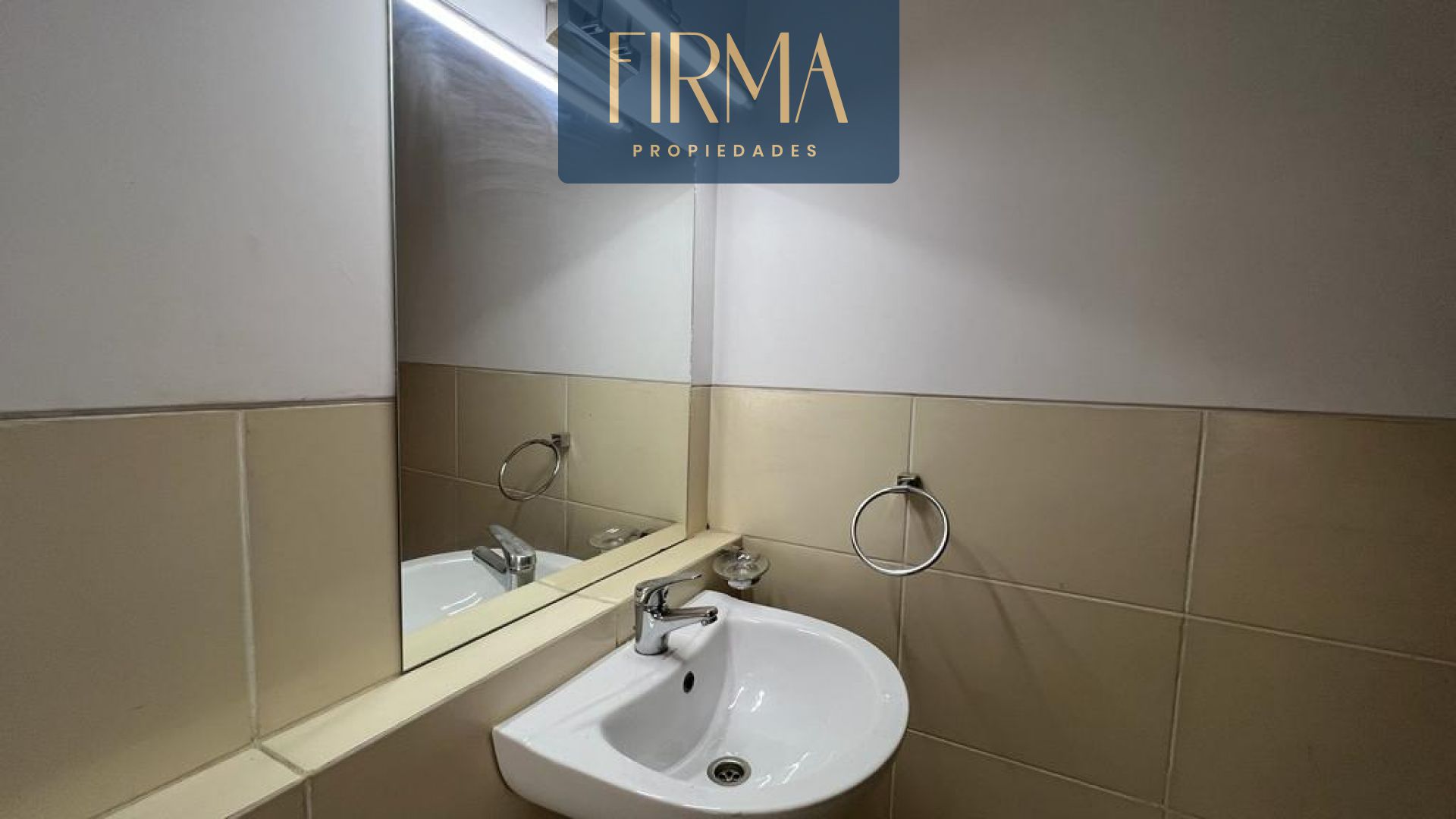 Casa en VentaCOMPRA ESTA CASA EN CHASQUIPAMPA 3 dormitorios 4 baños 1 parqueos Foto 14