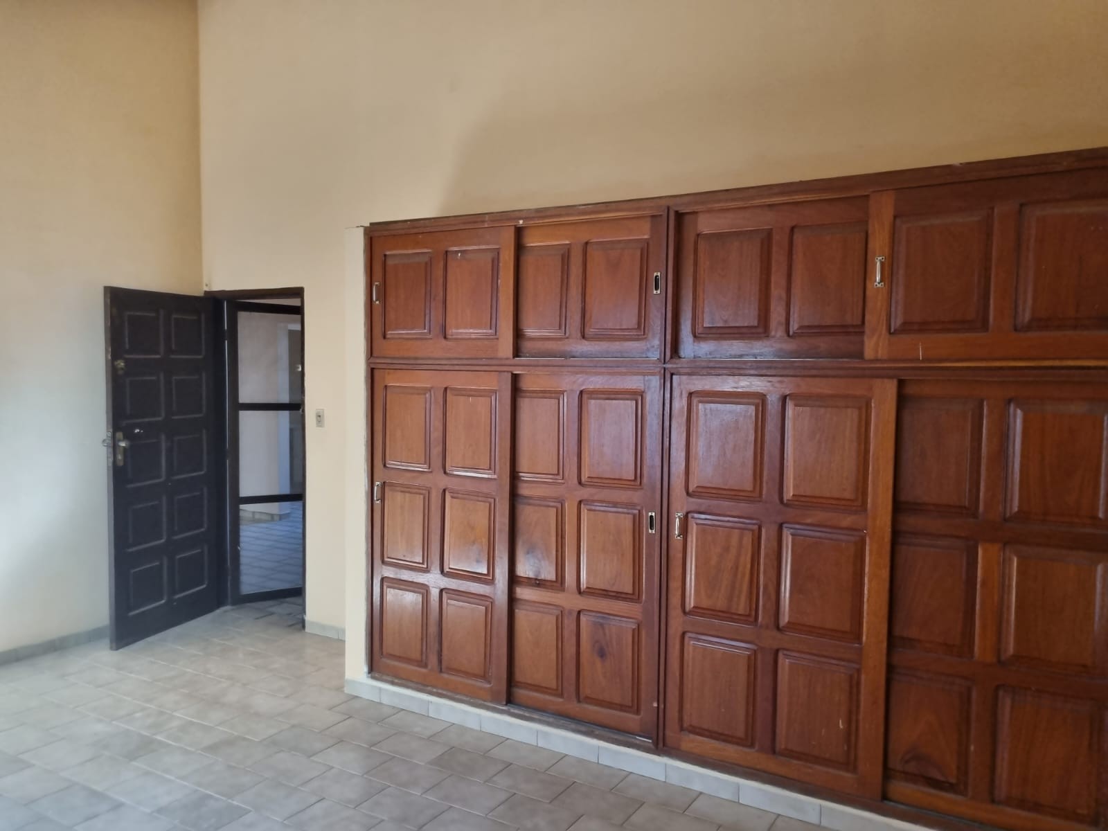 Casa EN ROBORÉ A 2 MIN DE LA PLAZA PRINCIPAL Foto 4