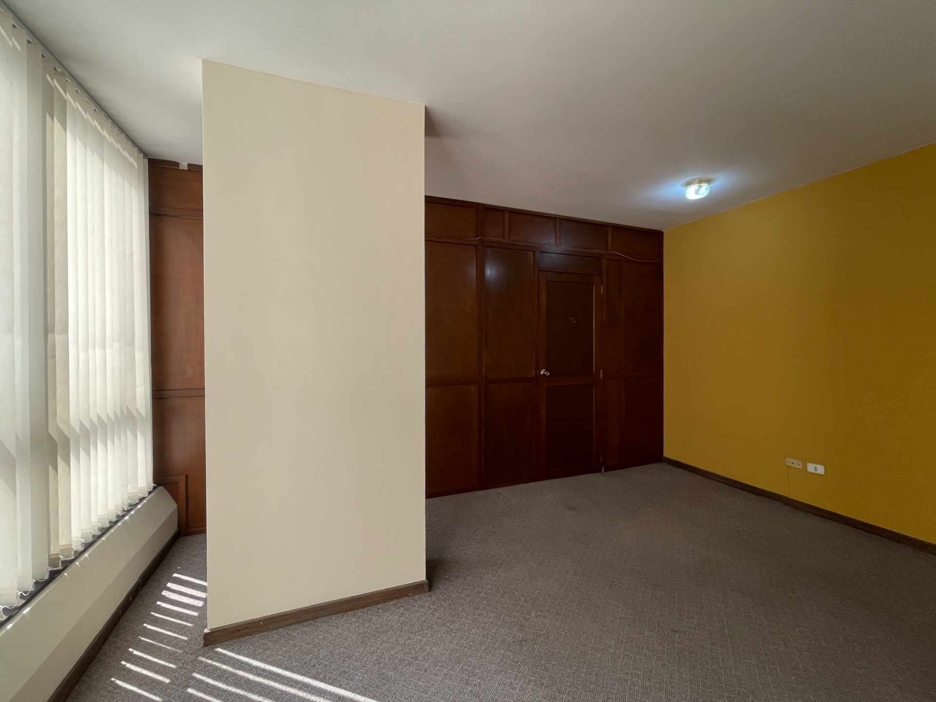 Oficina en VentaJordán esq. San Martin - Pinto Palace  Foto 19