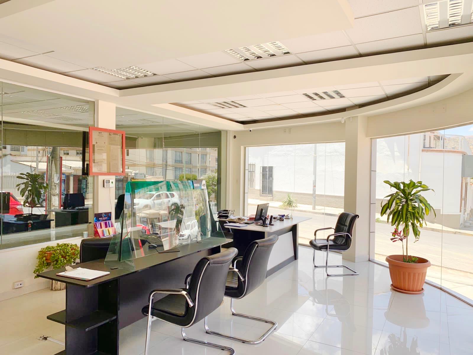 Edificio en AlquilerEDIFICIO EN ALQUILER , INICIOS DE COTA COTA Foto 1