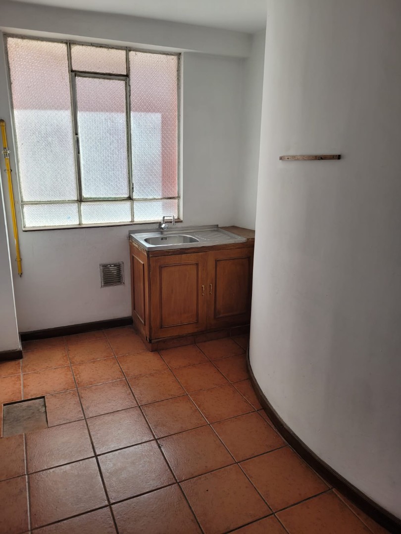 Casa en AlquilerSOPOCACHI -  CASA EN ALQUILER O VENTA -  PARA OFICINAS - 3 PLANTAS  21 dormitorios 5 baños 5 parqueos Foto 23