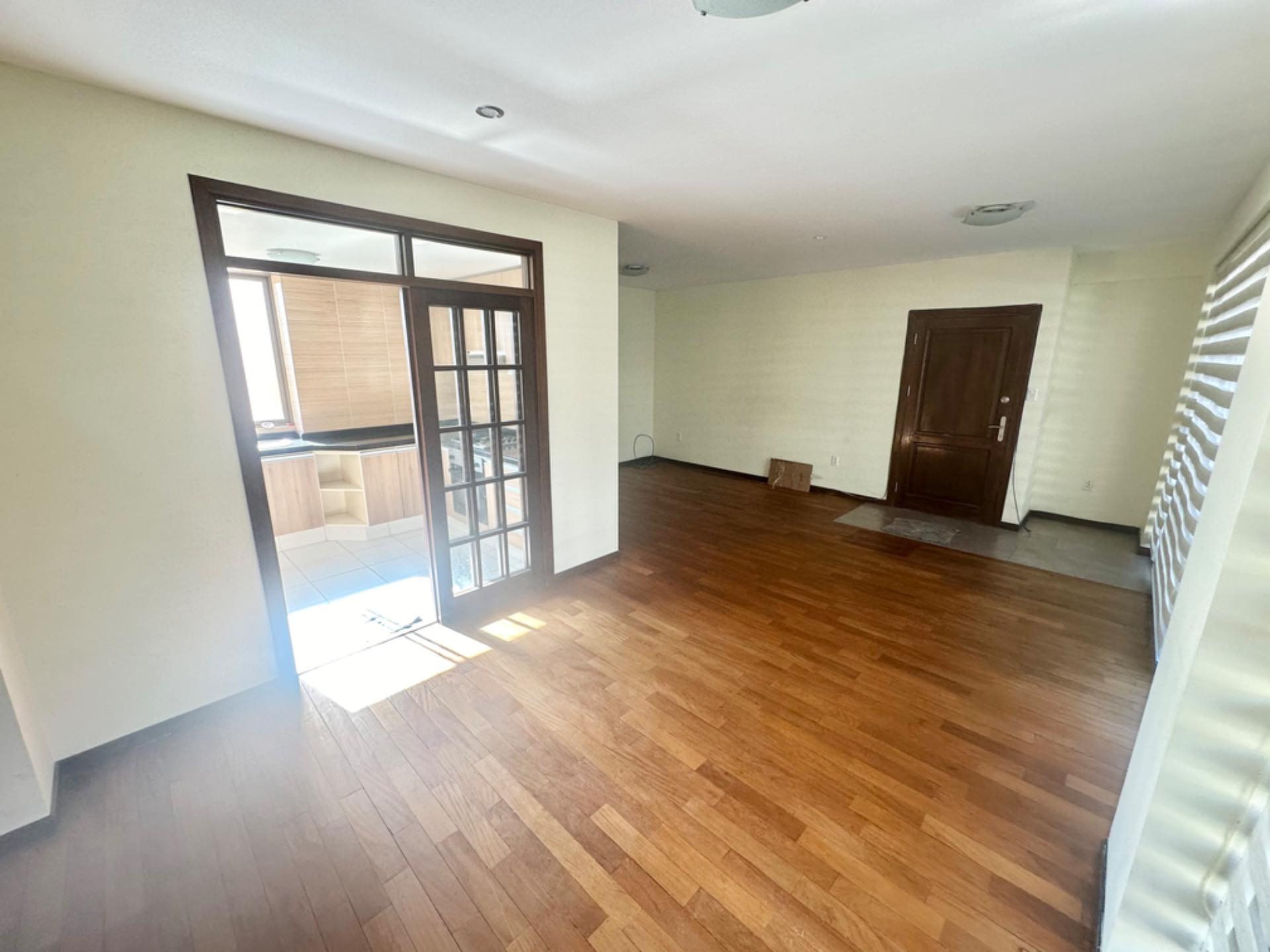 Departamento en AlquilerCalle 27 de los pinos  DEPARTAMENTO EN ALQUILER  2 dormitorios 2 baños 1 parqueos Foto 10