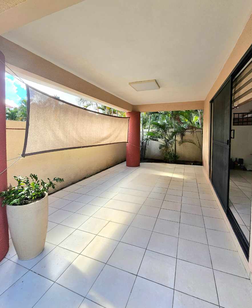 Casa Av. Banzer- ZONA REMANSO  Foto 12