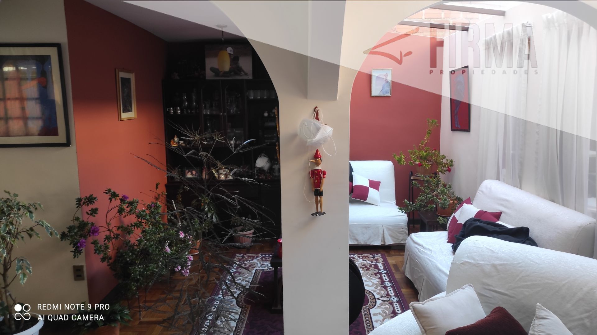 Casa en Seguencoma en La Paz 4 dormitorios 4 baños 3 parqueos Foto 5