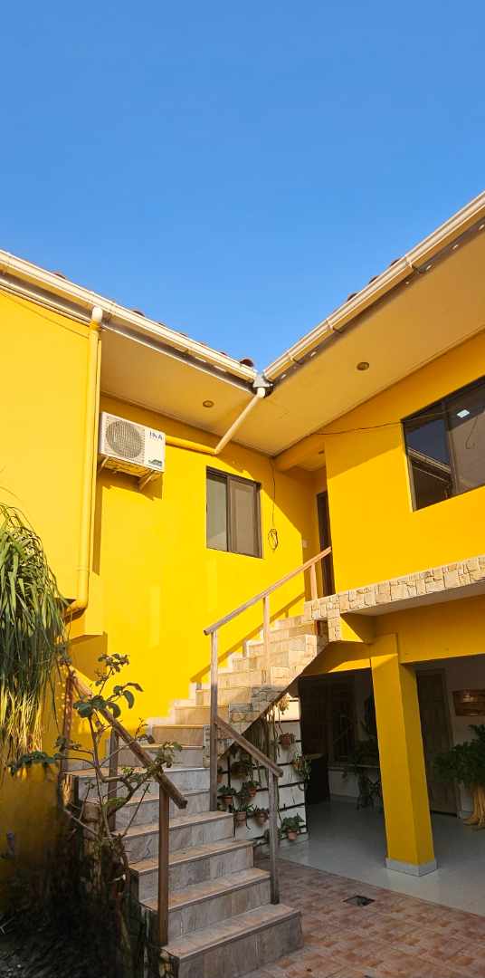 Departamento en AlquilerAv. Brasil 4to anillo 
Atrás del Hospital Guaracachi 

Dpto de 2 DORMITORIOS en Suite 

Bs. 3.000.- 2 dormitorios 2 baños 1 parqueos Foto 16