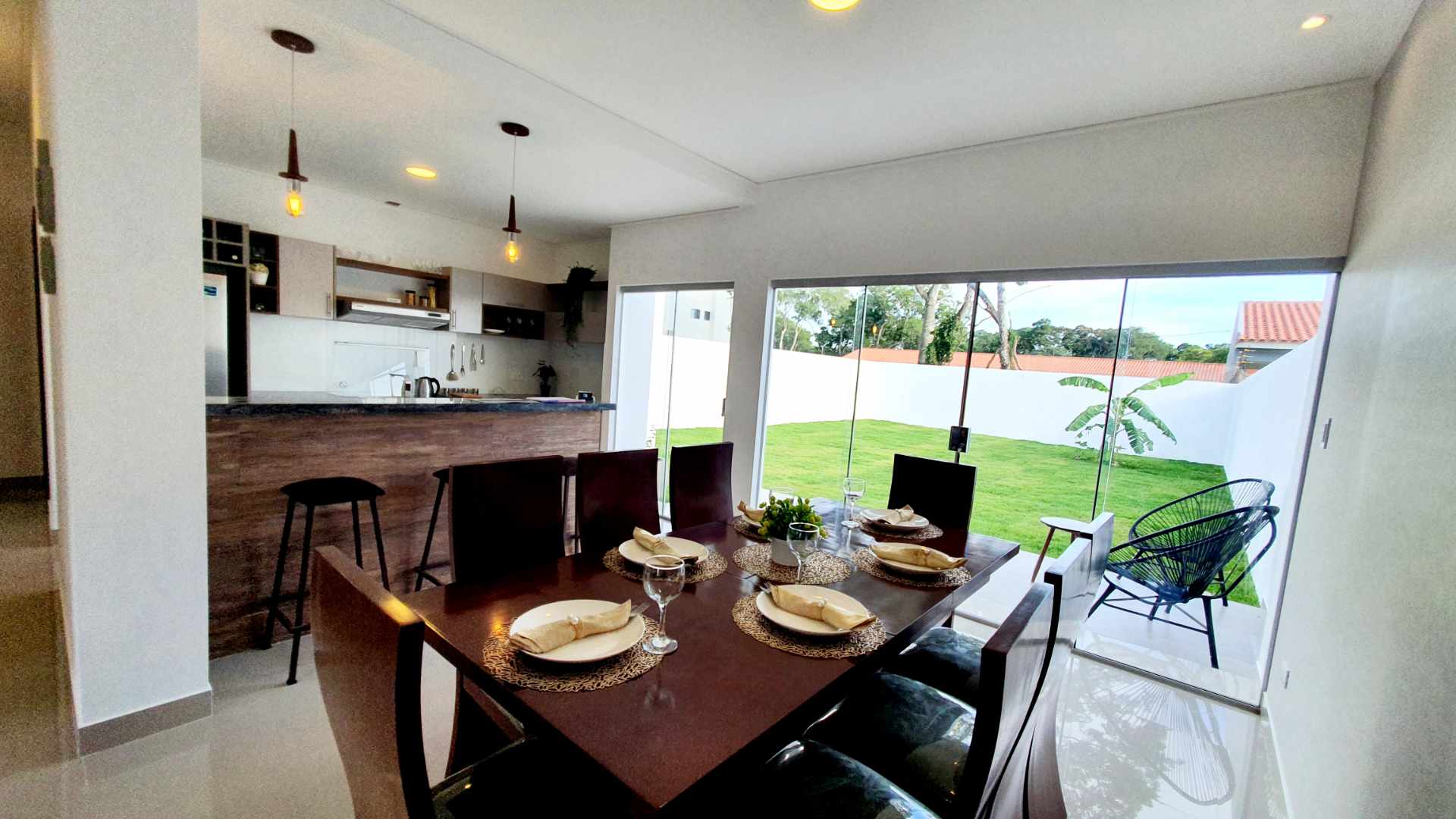 Casa en Carretera Norte en Santa Cruz de la Sierra 3 dormitorios 3 baños 2 parqueos Foto 18